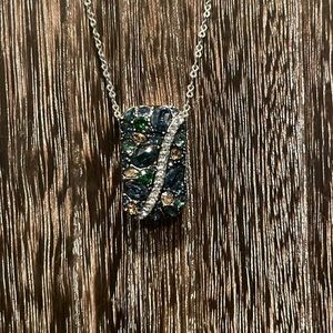 Brighton STUNNING pendant necklace. Crystals on on side - reversible PERFECT